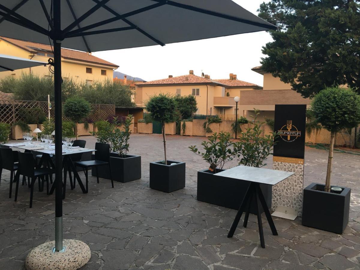 Le Grazie Hotel Asís Exterior foto